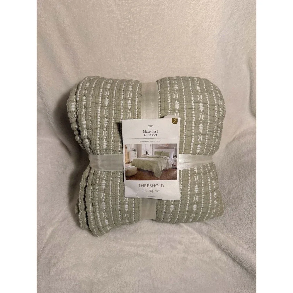 Threshold Tinker Stripe Green King Matelasse Quilt & Shams Set 3pc